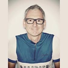 Frank Schott's Instagram, Twitter & Facebook