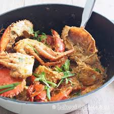 Thai Curry Mud Crab Bake With Paws Asian Crab Recipe Crab Dishes Thai Curry Recipes