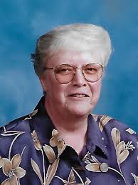 Ruth Durfee's Instagram, Twitter & Facebook