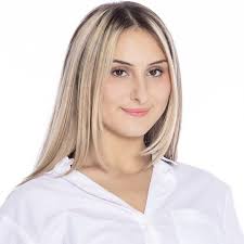 Grad Spotlight #5. Get to know Desi Savidis. We will miss dancing with you  Desi. Wishing you the best of luck as you move onto your next chapter.  Can't wait to see