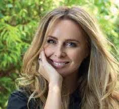 Stephanie Sum's Instagram, Twitter & Facebook