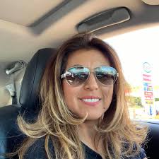 Where to find white rose petals and decorations?