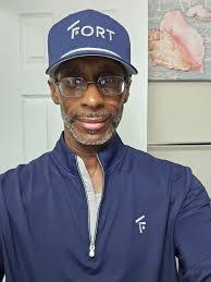 Edwin Castor's Instagram, Twitter & Facebook