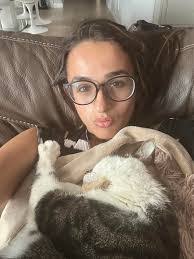 Tammy Healy's Instagram, Twitter & Facebook