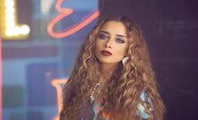 اوربا وعاش بتقاليدها وانفتاحها في كل شئ حتي الجنسيه واتواعدنا بزيارتها لي هي وزوجها يوم الجمعة واخبرت زوجي وحضروا يوم الجمعة هي وزوجها الذي كان غايه في الوسامة واللباقة والمرح الا. Ù‚Ø¨Ù„Ø© Ø¨Ù„Ù‚ÙŠØ³ ÙˆØ²ÙˆØ¬Ù‡Ø§ ØªØ´Ø¹Ù„ Ø§Ù„Ø§Ù†Ø³ØªØºØ±Ø§Ù… ÙˆÙ‡ÙƒØ°Ø§ ØªØºØ² Ù„ Ø¨Ù‡Ø§ Ù†ÙˆØ§Ø¹Ù…