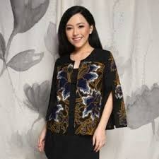 Cek koleksi baju lurik wanita terbaik tahun ini disini cocok untuk kerja dan acara. Keren 6 Motif Batik Ini Cocok Buat Jadi Baju Kerja Yang Fashionable