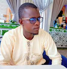 Breaking News 💥💥💥 Loud it. Asìkò tìtò Hakeem Oladimeji Lawal lokàn nìpò  governor, òmó Kwara. I need 40 person to say Bi'hidinillah 🙏