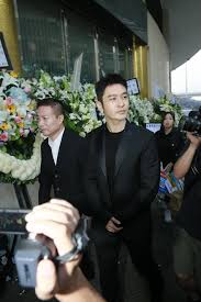 Huỳnh hiểu minh, dương mịch và dàn sao cbiz càng nổi lại càng bị ghét. Tá»· Phu Jack Ma DÆ°Æ¡ng Qua Huá»³nh Hiá»ƒu Minh Va Nhiá»u Nghá»‡ SÄ© Ä'áº¿n Viáº¿ng Nha VÄƒn Kim Dung