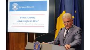 Tinerii cu vârste cuprinse între 16 şi 26 de ani, dar şi persoanele între 26 şi 55 de ani, vor putea lua, de luni, credite cu dobândă zero, garantate de stat, graţie programului „investeşte în tine. Peste 25 000 De Tineri Ar Putea Lua In 2018 Creditele De Studii Cu DobandÄ Zero Prin Programul Investeste In Tine
