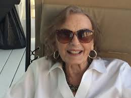 Fonda Johnson's Instagram, Twitter & Facebook