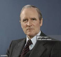 17 Manfred Carstens Stock Photos, High-Res Pictures, and Images