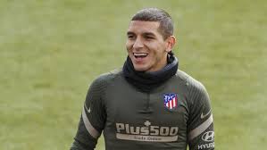 Februar 1996 in fray bentos) ist ein uruguayischer fußballspieler. Atletico Madrid Lucas Torreira Could Leave Atletico Madrid In January Marca