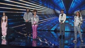 Find out who makes the top 10 live monday night on american idol! 1od18quedlmfqm