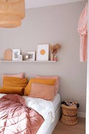 Yellow and pink aesthetic room. Pin On Vintage Bedroom