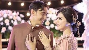 Akan Menikah Ini 7 Potret Perjalanan Cinta Caesar Hito Dan Felicya Angelista Kumparan Com