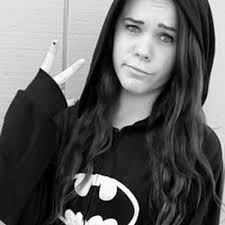 Lauren Nielsen (@laurennlsen41)