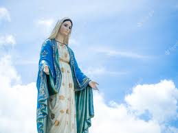 La fiesta de la asunción de la santísima virgen maría, se celebra en toda la iglesia el 15 de agosto. Asuncion De La Virgen Maria En Cuerpo Y Alma A Los Cielos