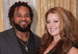 This is all so wild and happened so quickly after the seahawks lost their top two running. Prince Fielder S Wife Chanel Fielder Girlfriend Bio