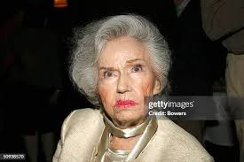 22 Photos & High Res Pictures