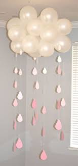 A Cloud To Literally Shower The Gift Table Postris Baby Shower Diy Diy Baby Stuff Baby Shower Decorations