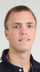 Heerspink leaps to top of the track pack