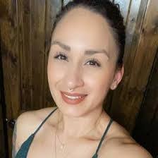 Liza Zuniga's Instagram, Twitter & Facebook