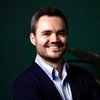 Casey Lessard's Instagram, Twitter & Facebook