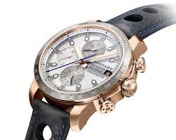 The 44.5 mm case is water resistant to 100 metres and is made of matt titanium except for the bezel and the back which are in polished stainless steel. Chopard Grand Prix De Monaco Historique 2016 Race Edition Watches Ablogtowatch