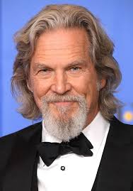 Elliott began his acting career on the stage and his film debut was in butch cassidy and the sundance kid (1969). 28 Male Celebrities With And Without Facial Hair