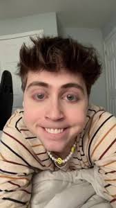 IDK ANYMORE 😭😭😭