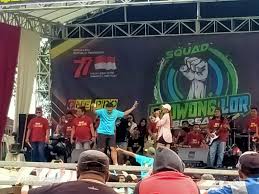 Meriah Dangdut Musik Di Acara HUT RI Ke 77 Di Desa Wringinagung Berjalan Tertib - Jurnal News