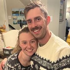 Angela Gerritsen's Instagram, Twitter & Facebook