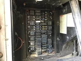 Where is the fuse box on a kenworth t370? How To Disasemble The Fuse Panel T 800 Kenworth Fuse Panal On 2017 Kenworth T 800