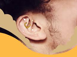 Symptoms are pain, redness, crusting and swelling at the earring site. Rook Piercing Pain Levels Coping And Piercing Aftercare