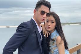 Usai Rayakan Lebaran Bersama Verrel Bramasta Natasha Wilona Nonton Bareng Okezone Celebrity