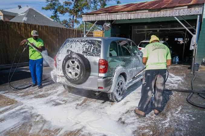 Safari Carwash – Experience the Safari Shine