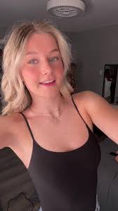 Caitlin Sands's Instagram, Twitter & Facebook