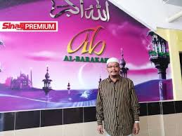 Menerusi akaun facebook ustaz kazim, beliau meluahkan rasa gembira dapat bertemu dengan iqram dan johan. Tak Sangka 40 000 Orang Dengar Ceramah