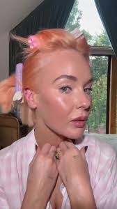 Tiffany Simmonds's Instagram, Twitter & Facebook