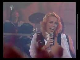 Изучайте релизы marcela holanová на discogs. Marcela Holanova Vsechno Zacina 1988 Youtube