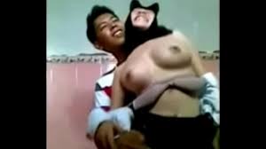 5,592 hijab masturbasi free videos found on xvideos for this search. Hit Ngebokep