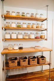 1001 Tutos Faciles Et Idees Inspirantes Pour Trouver La Meilleure Astuce Rangement Cuisine Astuce Rangement Cuisine Meuble Rangement Cuisine Rangement Cuisine