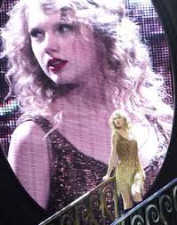 320 Speak Now Tour 2011-2012 ideas