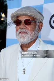 Dewey Hughes's Instagram, Twitter & Facebook