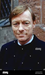 Otto Sander, deutscher Schauspieler, Synchron- und Hörspielsprecher sowie  Rezitator, Portrait, 1995 Stock Photo