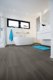 Die 20 besten ideen für vinyl bodenbelag badezimmer in diesem artikel wir sind gehen zu analysieren der verschiedene bodenbeläge produkte. Designboden Wineo 600 Perfekter Bodenbelag Fur Das Badezimmer Wineo Online Magazin