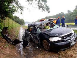 A crash caused delays for morning commuters on interstate 65 southbound near the mobile highway exit wednesday. Photos Needless Deaths And Accidents On North South Highway