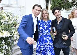 Hafenecker und weiterer abgeordneter betr. Kanzler Sebastian Kurz Lud Zum Sommerfest Ins Palais Schonburg Wieden