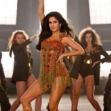 Katrina Kaif I Don T View My Songs As Item Numbers Because Dance Is An Art Form It S An Expression Pinkvilla The first song, ghar more pardesiya from kalank was released on youtube and it surely left the fans in awe of alia bhatt's spectacular dance moves and madhuri dixit's grace.