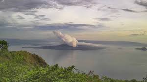 12), the taal volcano in the philippines erupted, sending plumes of smoke and ash up to 9 miles (14 kilometers) into the atmosphere. How To Protect Yourself From The Taal Volcanic Smog